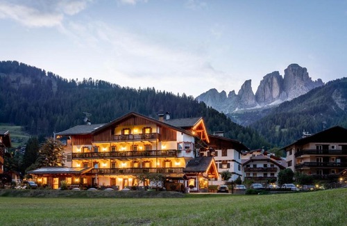 Campitello di Fassa Bed & Breakfast | Garnì Letizia