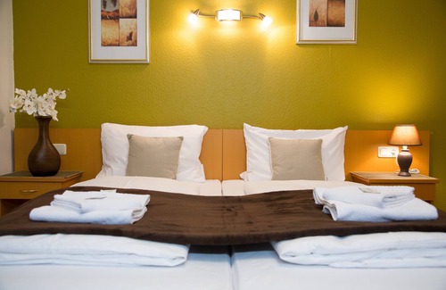 Roedelheim Hotel | Garni Hotel Rödelheimer Hof