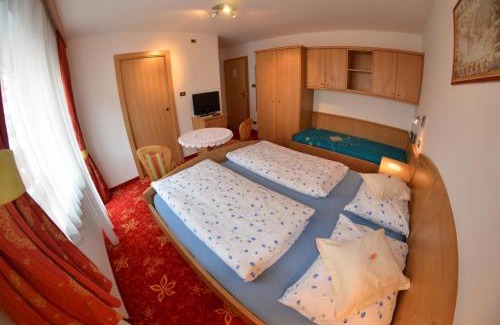 Santa Cristina Val Gardena Bed & Breakfast | Garni Ossi