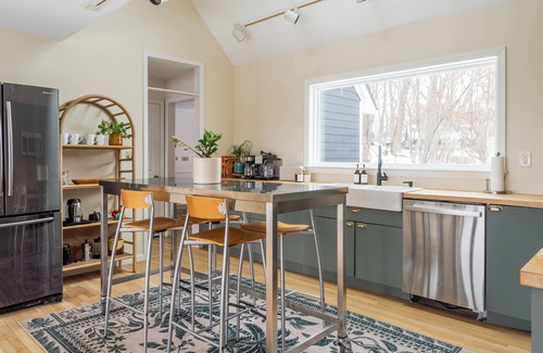 Philipstown House | Garrison Woods Getaway: Main House - Cheery Mountain Views