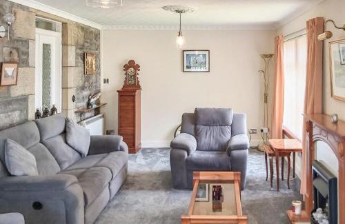 Pitlochry House | Garry Cottage