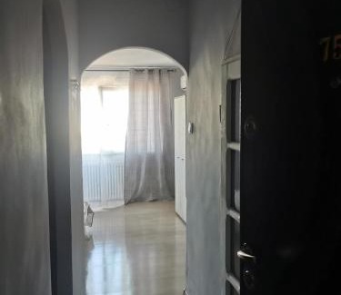 Arad Apartment | GARSONIERĂ