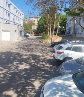 Jibert Apartment | Garsoniera langa mare