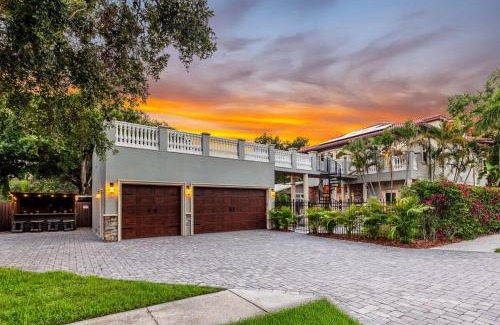 Ballast Point Villa | Gaspar's Luxury Estate