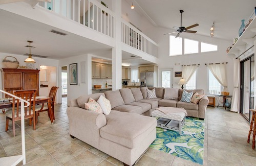 Cutthroat Harbor Estates House | Gasparilla Villa - Your Ocean View Oasis on Cudjoe Key - Sunset Views!