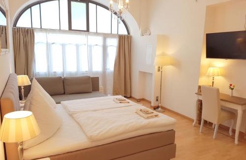 Wilmersdorf Apartment | GASTEIN by ROCKCHAIR Apartments l SUPERHOST Status l 2 Bedrooms Boxspringbeds 1,5 Bathrooms - Cozy Family & Business Flair welcomes you!