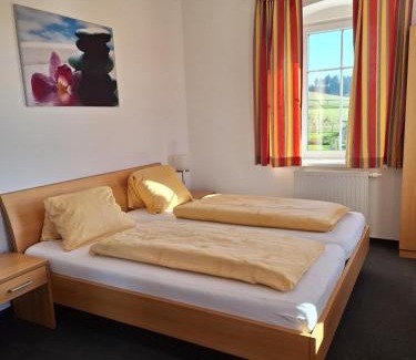 Neukirchen bei Lambach Hotel | Gasthaus Kloibhofer