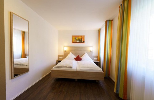 Colmberg Hotel | Gasthaus Schwarzer Adler