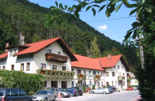 Furth an der Triesting House | Gasthof zur Bruthenne