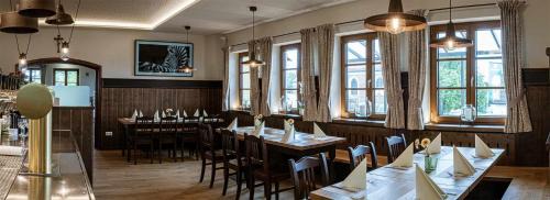 Altdorf Hotel | Gasthof Hotel Drei Tannen Altdorf