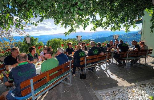 Wolfsberg House | Gasthof-Pension Ölberger