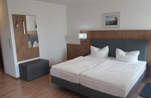 Obernzenn Hotel | Gasthof Pension Grüne Au
