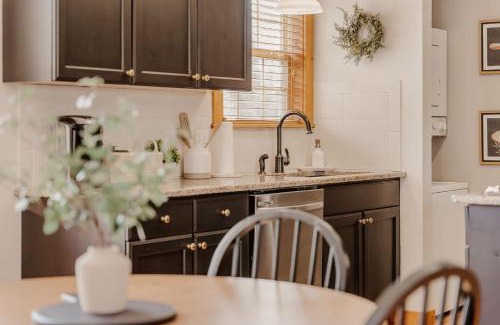 Reeds Spring House | Gated Community - Pool & Golf Course - Near SDC