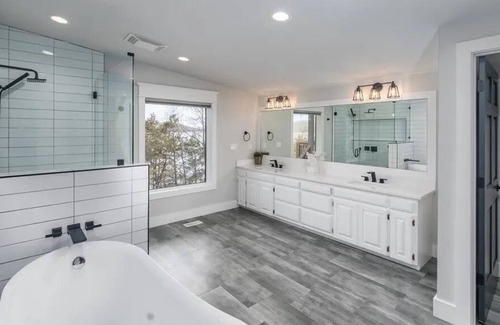 Rogers House | Gated home, right on the water, minutes from downtown Rogers!