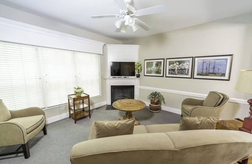 Lackey Resort | Gated Williamsburg Stay – Spacious Townhome Near Jamestowne & Parks