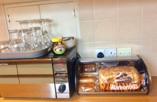 Didcot Bed & Breakfast | Gateway House