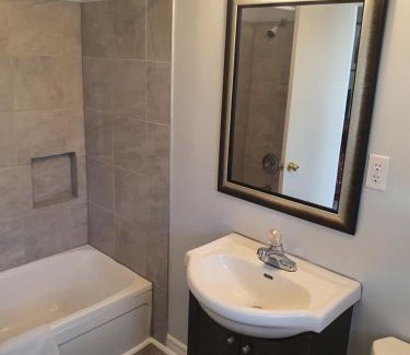 Gananoque Hotel | Gateway Motel