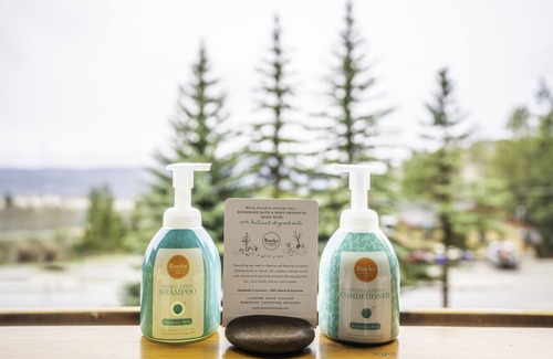 East Kootenay Hotel | Gateway Motel