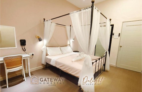 Kluang House | Gateway Sri Klg KTV Neflix Water Dispenser Town