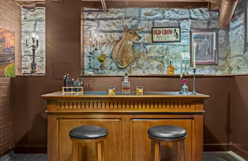 Cherokee Triangle House | Gatsby Estate Luxe 7BR Retreat with Game Room