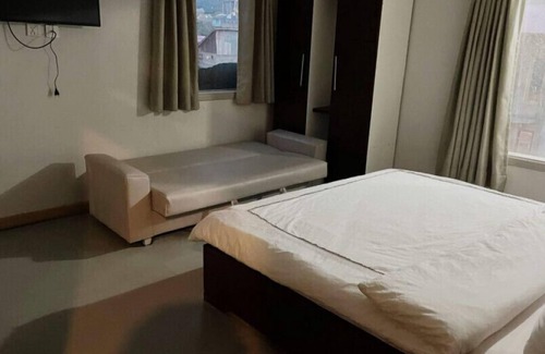 Kalam Hotel | Gawalmandi Serenity Hotel