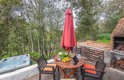 Fontanales Cottage | GC0004 Cozy cave cottage & private jacuzzi in Fontanales