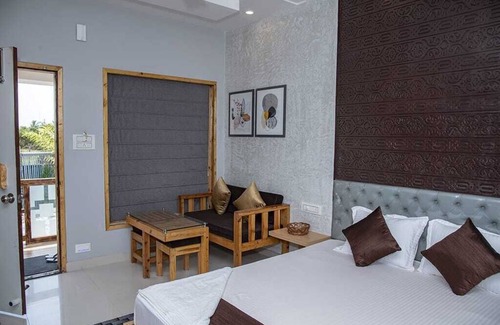 Tajpur Hotel | Geetanjali Resort