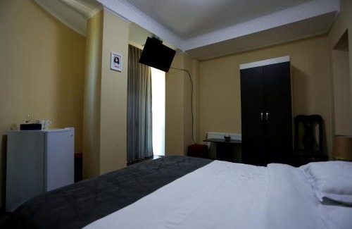 Tkibuli Hotel | Gelati Tower