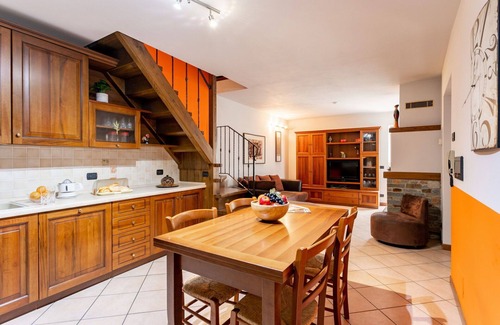 Stazzona Apartment | Gelsomino Stone, Lovely 2 Br House By Halldis