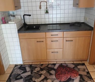 Oberdorla Apartment | Gemütliche 2-Zimmer-Wohnung mit Top-Anbindung