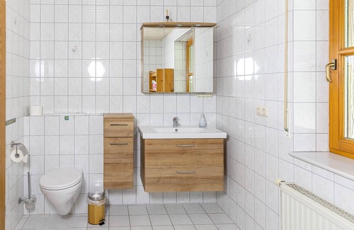 Altenkunstadt Apartment | Gemütliche Ferienwohnung auf 2 Ebenen mit 2 Schlafzimmern