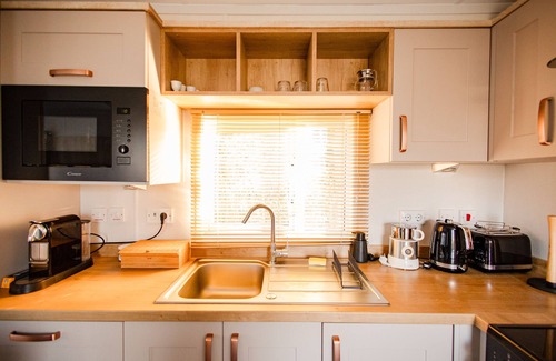 Renesse Ski Chalet | Gemütliches Chalet im Ferienpark de Oase Renesse