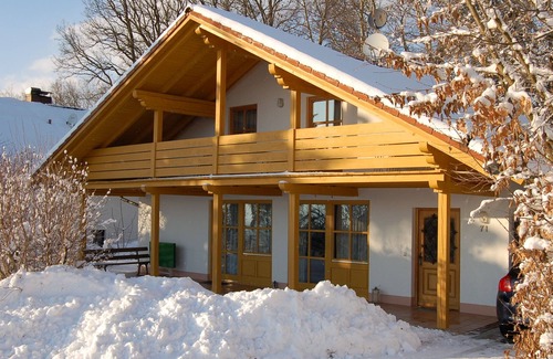 Renholding Apartment | Gemütliches Ferienhaus mit Garten und Terrasse