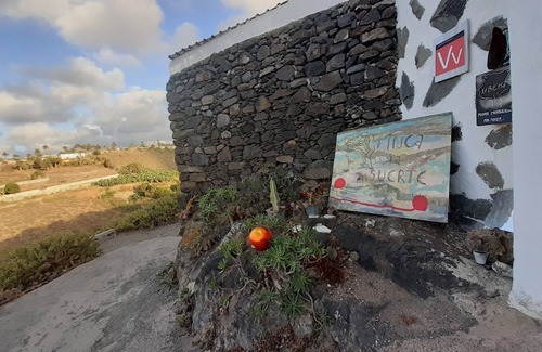 Firgas Apartment | Gemütliches Studio mit Eigene Terrase, Haustierfreundlich, Ozeanblick