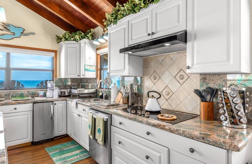 Stuart House | Gemini Beach: 7 BR/4.5BA FL Beach House on 2 beaches. Dock + Heated Pool!