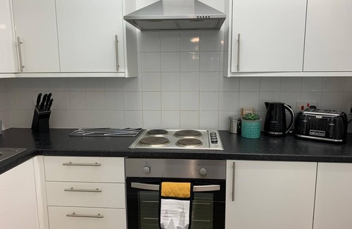 Watford Apartment | Gemini Eton 1 - Watford Junction - Near Harry Potter World