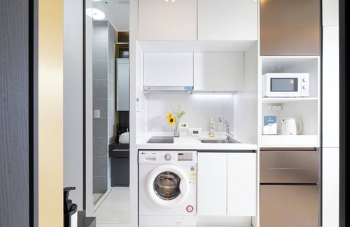 Seomyeon Hotel | GemStay