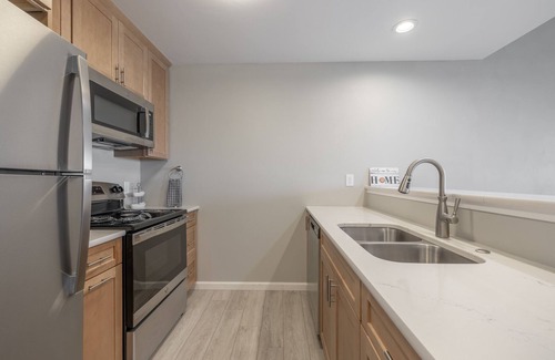 Innsbrook Condo | Geneva Retreat by Innsbrook Vacations!