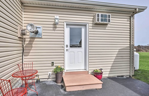 Geneva Apartment | Geneva Studio, 3 Miles to Seneca Lake!