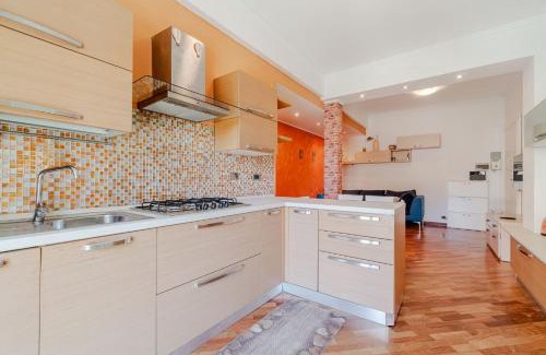 Quinto al Mare Apartment | Genova bright apartment near the beach