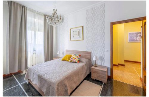 Pra' Apartment | Genova Holidays House Erma - Parcheggio Privato e Wi-Fi - AC