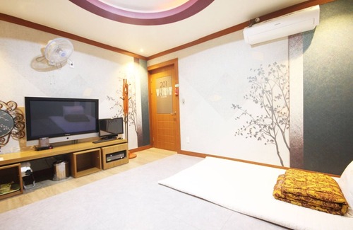 Geochang Hotel | Geochang CF