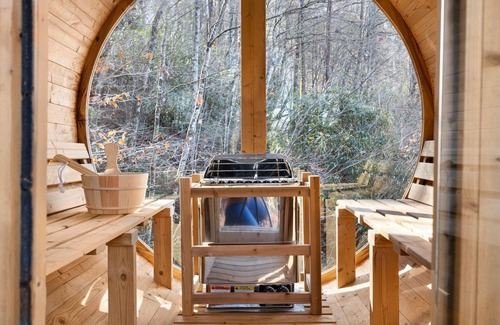 Rosman RV Rental | Geodesic Dome 3