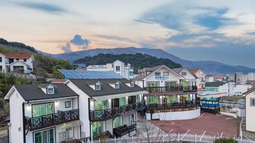 Geoje House | Geojae Lamer Pension