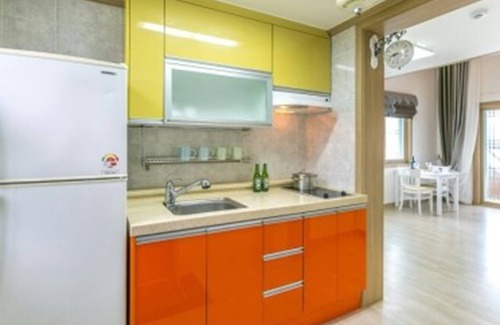 Irun-myeon Condo | Geoje Beach Maru Pension