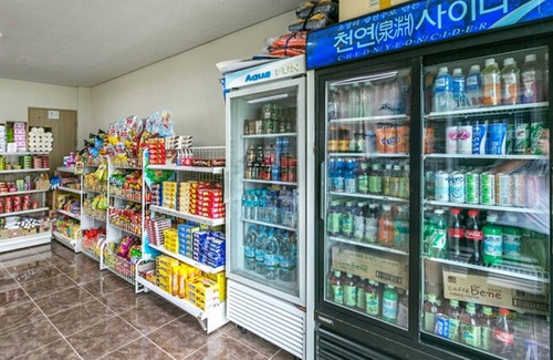 Irun-myeon Condo | Geoje Beach Maru Pension