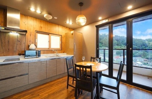 Sibang-ri House | Geoje Beans Pension