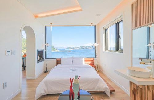 Geoje Villa | Geoje Dream Angel Pool Villa