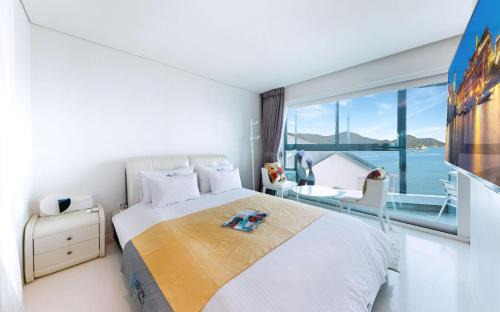 Irun-myeon House | Geoje Marepos Pension