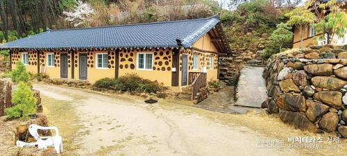 Geoje House | Geoje osong gwangwang nongwon